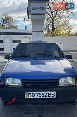 Хэтчбек ВАЗ 2109 2001 в Каменец-Подольском