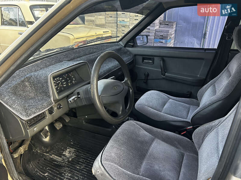 Хетчбек ВАЗ / Lada 2109 1989 в Львові фото 13 Хетчбек ВАЗ / Lada 2109 1989 в Львові