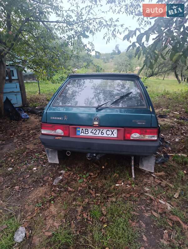 Хетчбек ВАЗ / Lada 2109 2001 в Тиврову фото 9 Хетчбек ВАЗ / Lada 2109 2001 в Тиврову