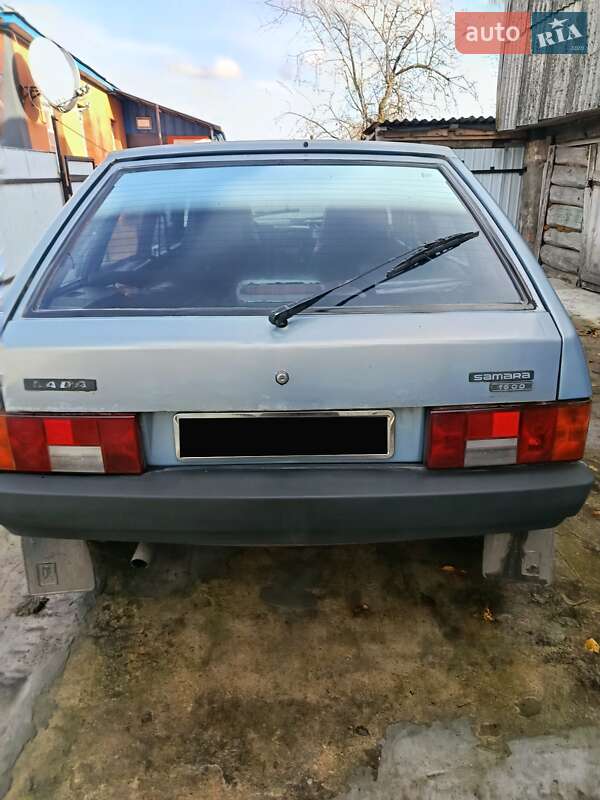 Хэтчбек ВАЗ / Lada 2109 2003 в Кролевце