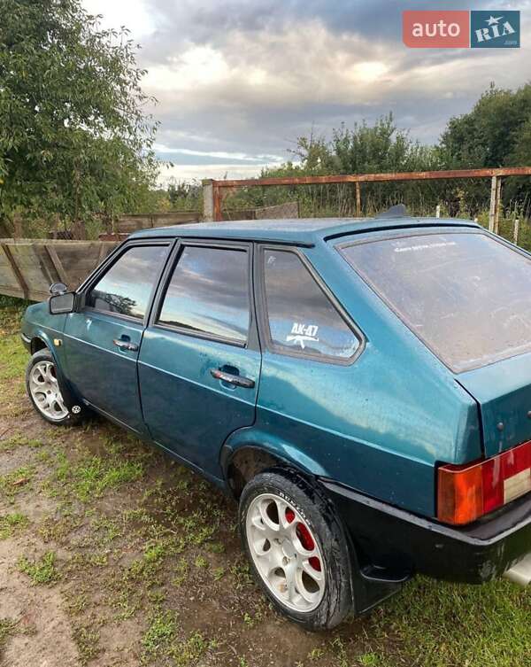 Хетчбек ВАЗ / Lada 2109 1997 в Чернівцях фото 6 Хетчбек ВАЗ / Lada 2109 1997 в Чернівцях