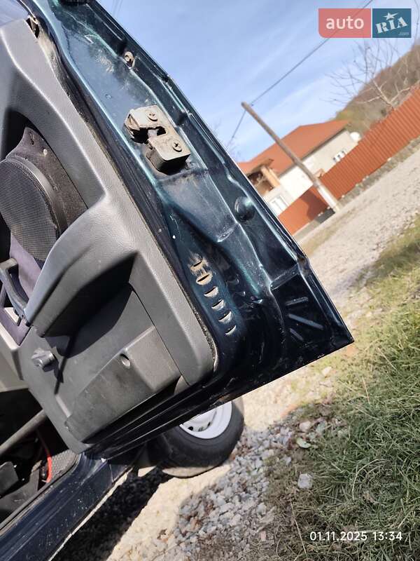 Хэтчбек ВАЗ / Lada 2109 2003 в Черновцах фото 27 Хэтчбек ВАЗ / Lada 2109 2003 в Черновцах