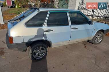 Хетчбек ВАЗ / Lada 2109 2004 в Синельниковому