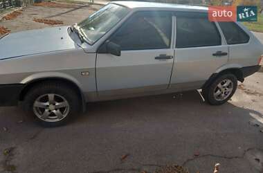 Хетчбек ВАЗ / Lada 2109 2004 в Синельниковому