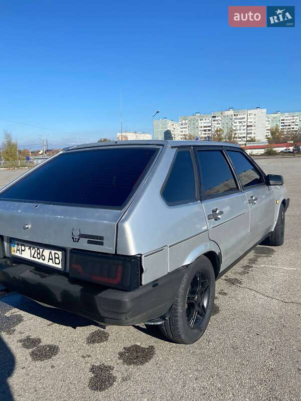 Хетчбек ВАЗ / Lada 2109 2001 в Запоріжжі фото 3 Хетчбек ВАЗ / Lada 2109 2001 в Запоріжжі