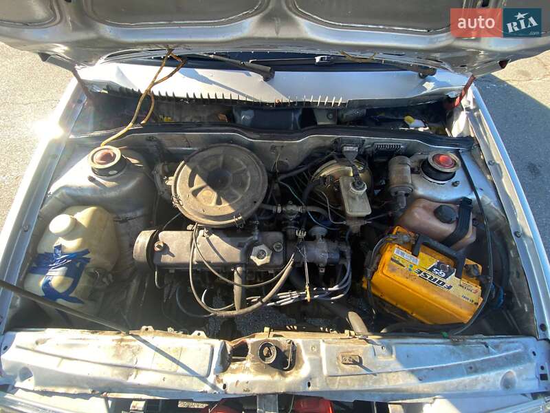 Хетчбек ВАЗ / Lada 2109 2001 в Запоріжжі фото 15 Хетчбек ВАЗ / Lada 2109 2001 в Запоріжжі