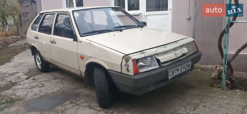 Хэтчбек ВАЗ / Lada 2109 1989 в Березовке фото 3 Хэтчбек ВАЗ / Lada 2109 1989 в Березовке