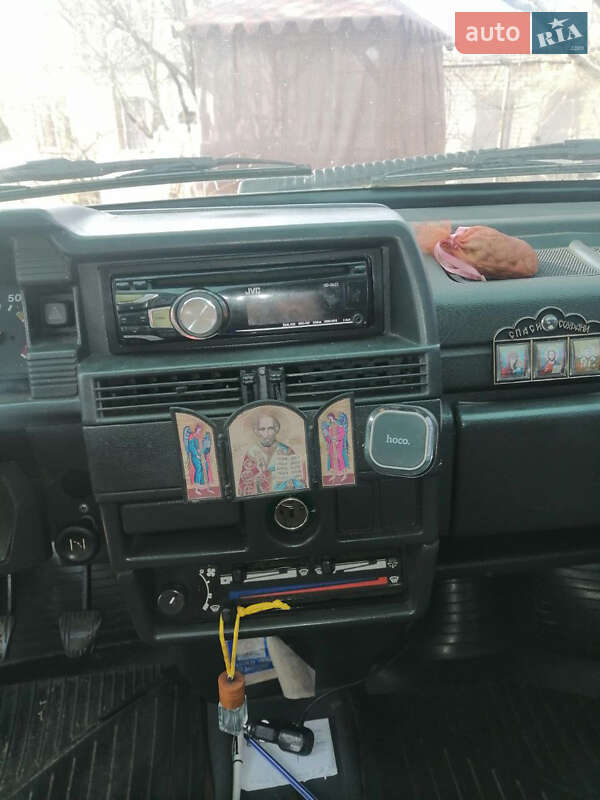 Хетчбек ВАЗ / Lada 2109 2003 в Харкові