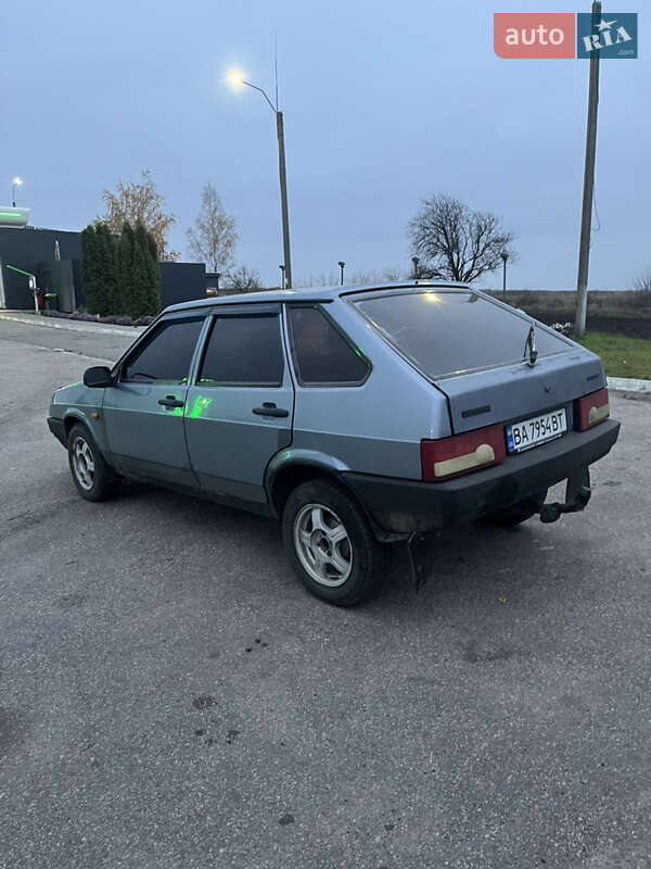 Хэтчбек ВАЗ / Lada 2109 2008 в Малой Виске