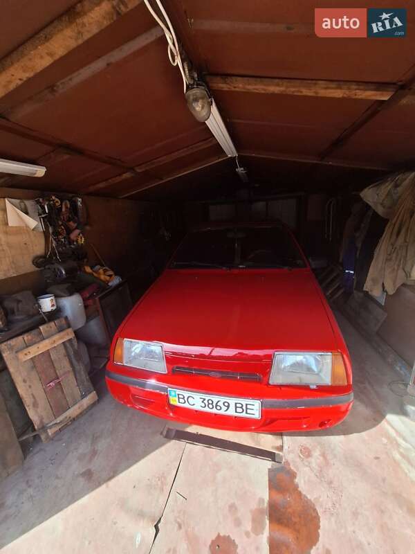 Хэтчбек ВАЗ / Lada 2109 1998 в Львове