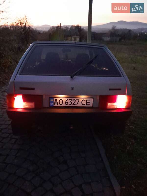 Хэтчбек ВАЗ / Lada 2109 2006 в Мукачево фото 9 Хэтчбек ВАЗ / Lada 2109 2006 в Мукачево