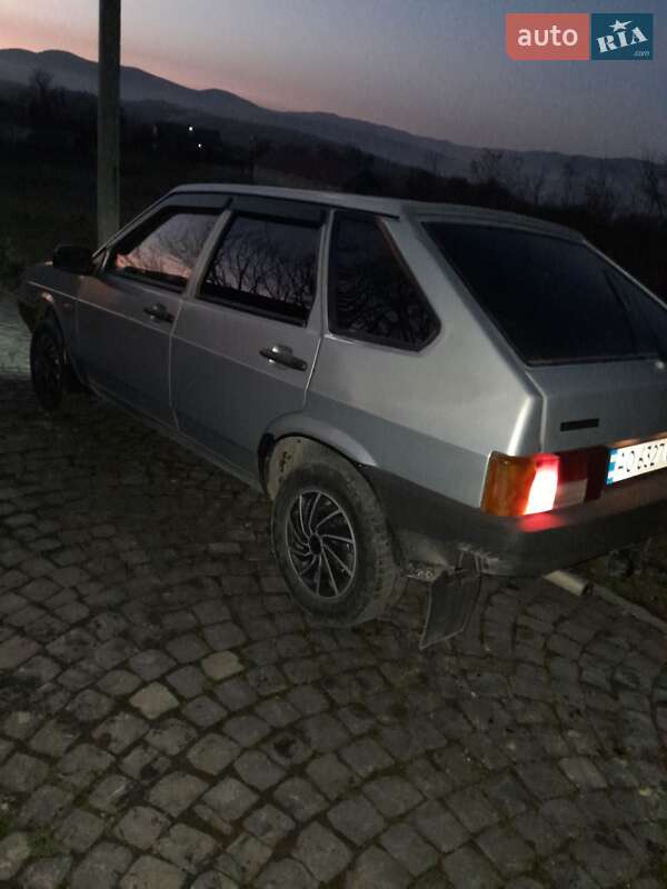 Хэтчбек ВАЗ / Lada 2109 2006 в Мукачево фото 8 Хэтчбек ВАЗ / Lada 2109 2006 в Мукачево