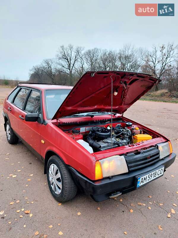 Хэтчбек ВАЗ / Lada 2109 1995 в Тростянце фото 34 Хэтчбек ВАЗ / Lada 2109 1995 в Тростянце