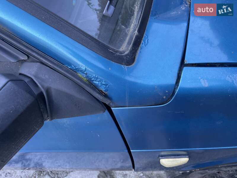 Хэтчбек ВАЗ / Lada 2109 1999 в Киеве фото 13 Хэтчбек ВАЗ / Lada 2109 1999 в Киеве