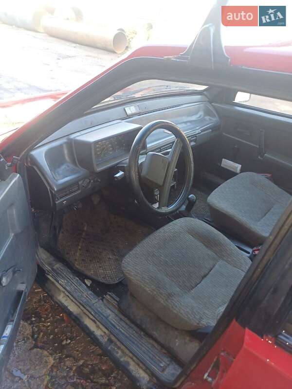 Хэтчбек ВАЗ / Lada 2109 1993 в Львове фото 5 Хэтчбек ВАЗ / Lada 2109 1993 в Львове