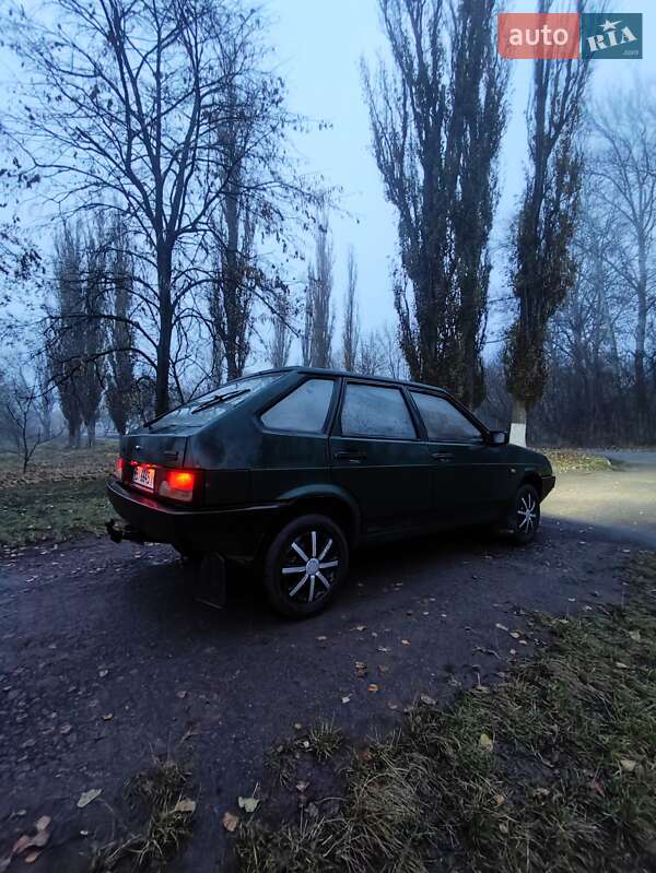Хетчбек ВАЗ / Lada 2109 1995 в Карлівці