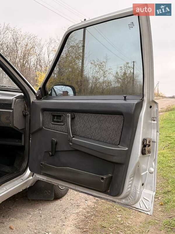 Хэтчбек ВАЗ / Lada 2109 2005 в Софиевке