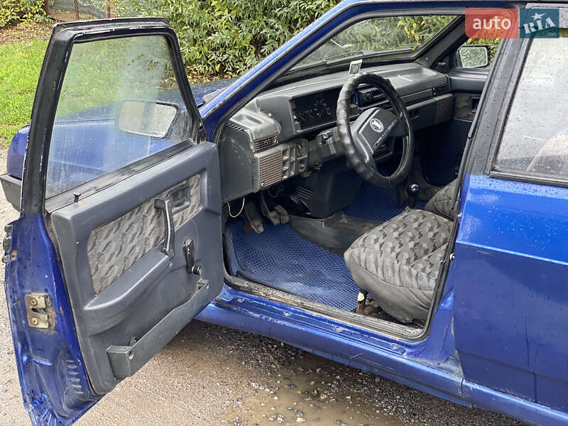 Хэтчбек ВАЗ / Lada 2109 2002 в Виннице