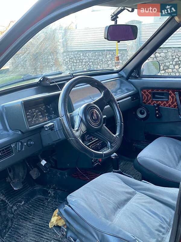 Хэтчбек ВАЗ / Lada 2109 1993 в Тернополе фото 7 Хэтчбек ВАЗ / Lada 2109 1993 в Тернополе