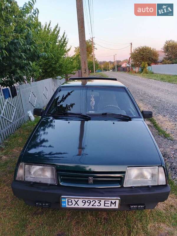 Хетчбек ВАЗ / Lada 2109 2003 в Хмельницькому фото 2 Хетчбек ВАЗ / Lada 2109 2003 в Хмельницькому