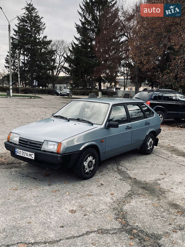 Хетчбек ВАЗ / Lada 2109 2002 в Валках фото 3 Хетчбек ВАЗ / Lada 2109 2002 в Валках