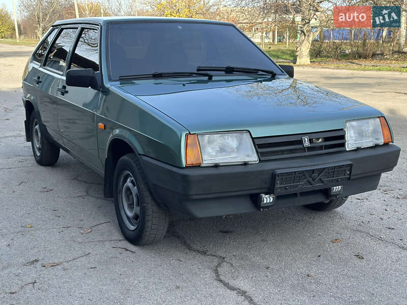 Хетчбек ВАЗ / Lada 2109 2006 в Нікополі