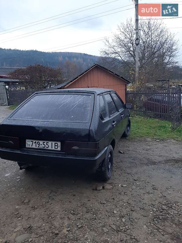 Хэтчбек ВАЗ / Lada 2109 1989 в Ивано-Франковске фото 3 Хэтчбек ВАЗ / Lada 2109 1989 в Ивано-Франковске