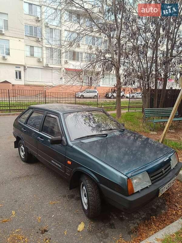 Хетчбек ВАЗ / Lada 2109 2005 в Одесі фото 3 Хетчбек ВАЗ / Lada 2109 2005 в Одесі