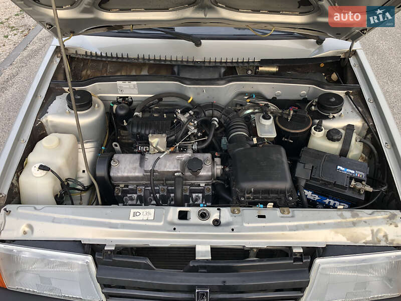 Хэтчбек ВАЗ / Lada 2109 2007 в Днепре фото 14 Хэтчбек ВАЗ / Lada 2109 2007 в Днепре