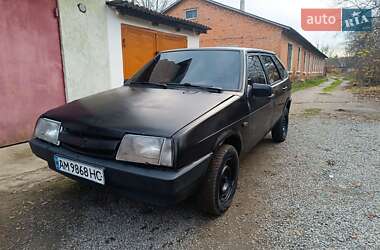 Хетчбек ВАЗ 2109 1989 в Славуті