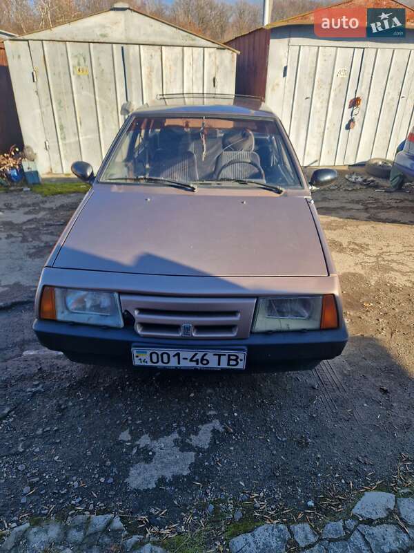 Хетчбек ВАЗ / Lada 2109 1994 в Львові