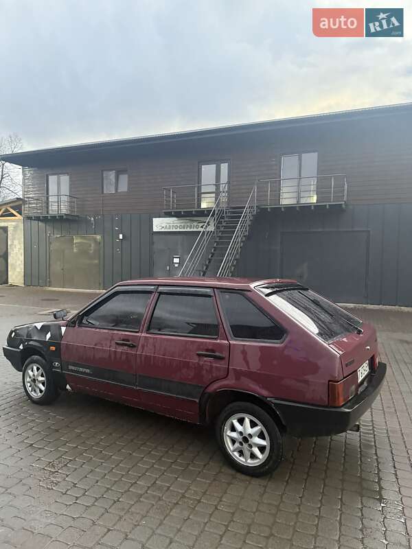 Хэтчбек ВАЗ / Lada 2109 2006 в Надворной