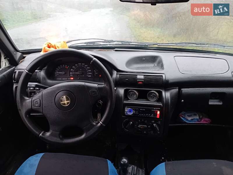 Хэтчбек ВАЗ / Lada 2109 1992 в Славском