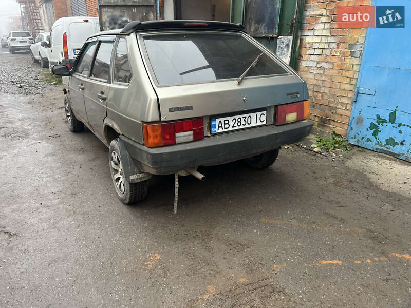 Хетчбек ВАЗ / Lada 2109 2002 в Вінниці