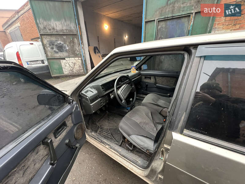 Хетчбек ВАЗ / Lada 2109 2002 в Вінниці