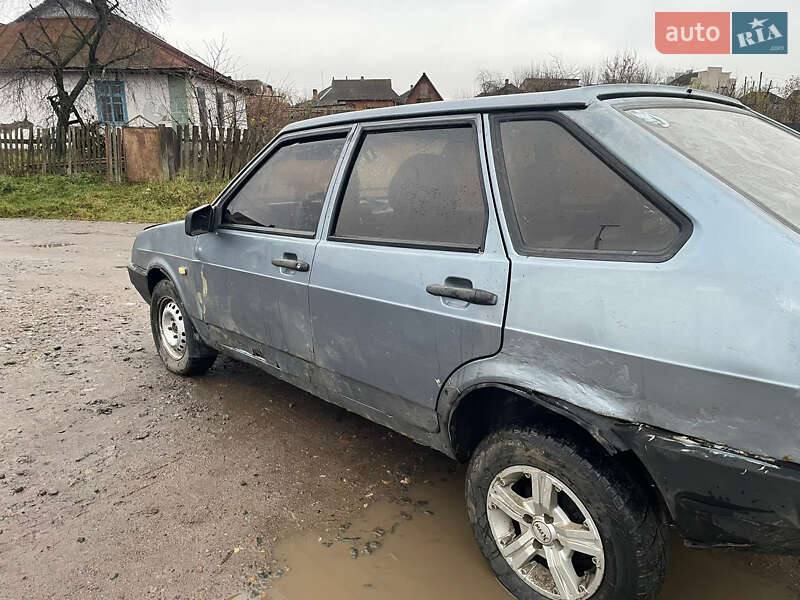 Хэтчбек ВАЗ / Lada 2109 2006 в Жмеринке фото 4 Хэтчбек ВАЗ / Lada 2109 2006 в Жмеринке