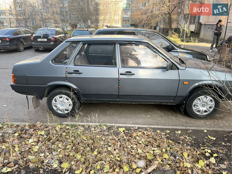 Хэтчбек ВАЗ / Lada 2109 2008 в Кривом Роге