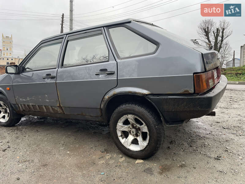 Хетчбек ВАЗ / Lada 2109 2005 в Харкові