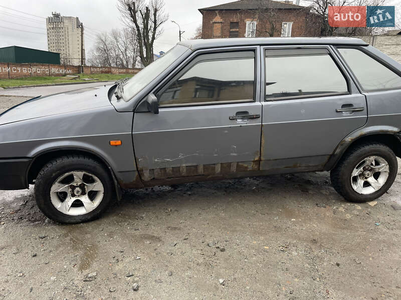 Хетчбек ВАЗ / Lada 2109 2005 в Харкові