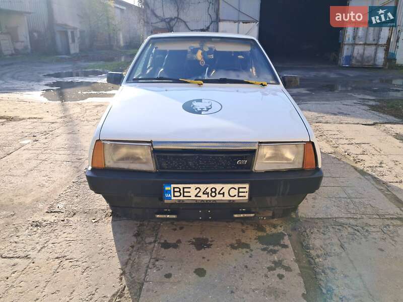 Хетчбек ВАЗ / Lada 2109 1990 в Миколаєві