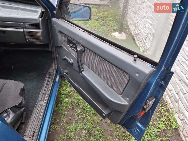 Хэтчбек ВАЗ / Lada 2109 1999 в Конотопе