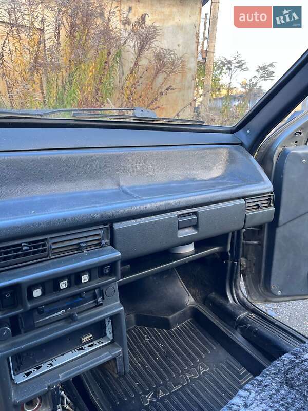 Хетчбек ВАЗ / Lada 2109 1993 в Чернівцях фото 6 Хетчбек ВАЗ / Lada 2109 1993 в Чернівцях