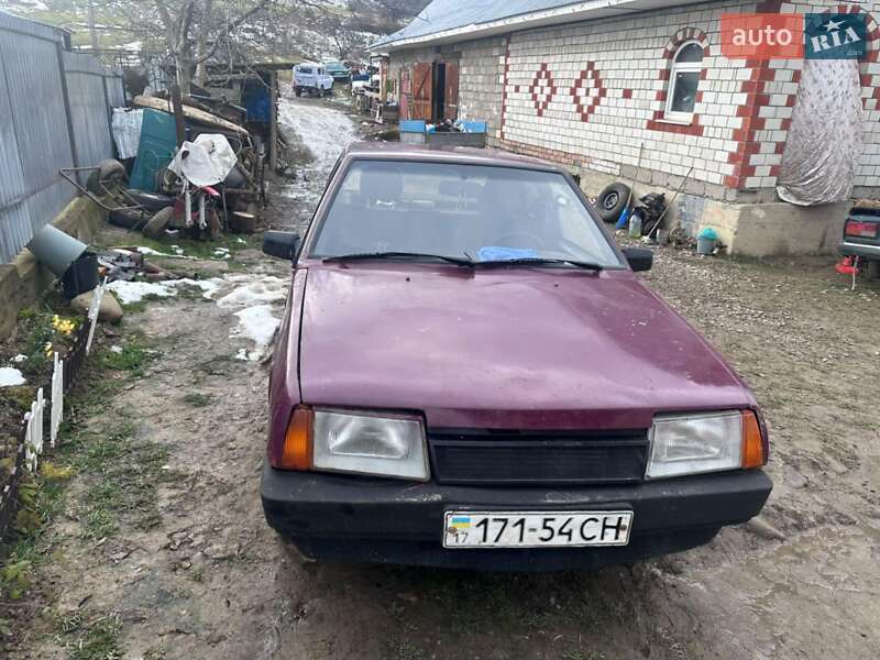 Хетчбек ВАЗ / Lada 2109 1985 в Надвірній