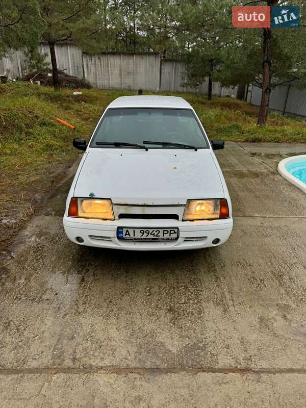 Хэтчбек ВАЗ / Lada 2109 1989 в Киеве фото 4 Хэтчбек ВАЗ / Lada 2109 1989 в Киеве