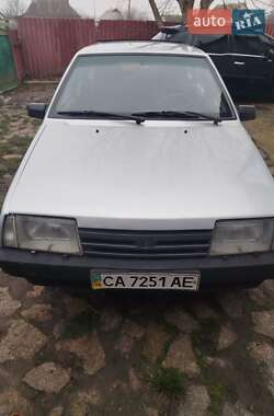 Хетчбек ВАЗ 2109 2002 в Умані