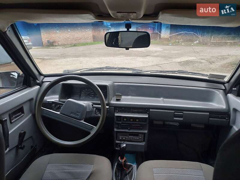 Хэтчбек ВАЗ / Lada 2109 1990 в Запорожье