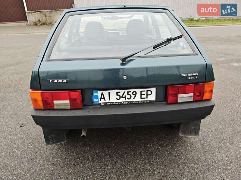 Хэтчбек ВАЗ / Lada 2109 2004 в Броварах