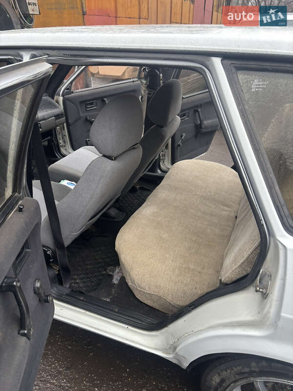 Хэтчбек ВАЗ / Lada 2109 1994 в Ровно
