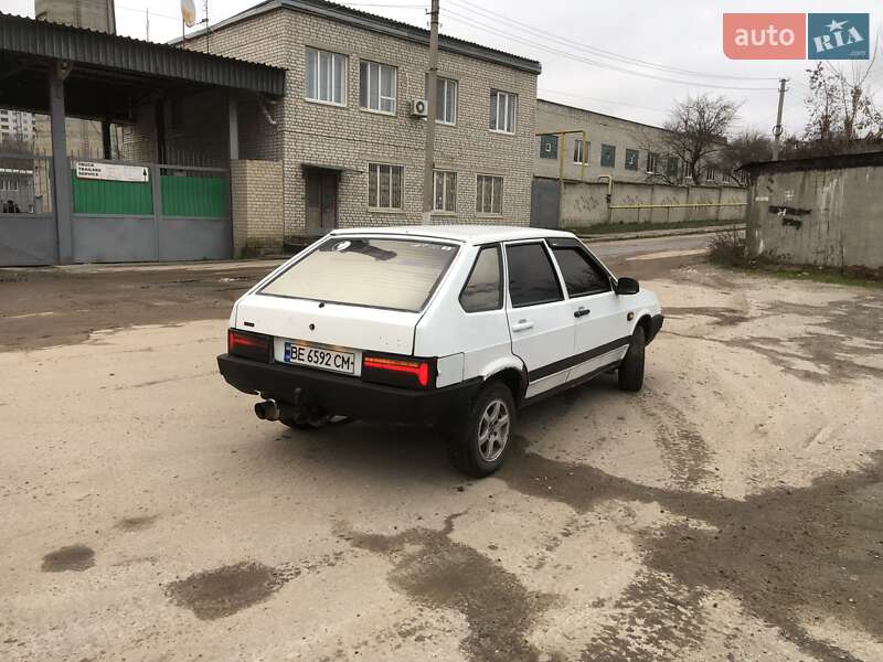 Хэтчбек ВАЗ / Lada 2109 1992 в Харькове