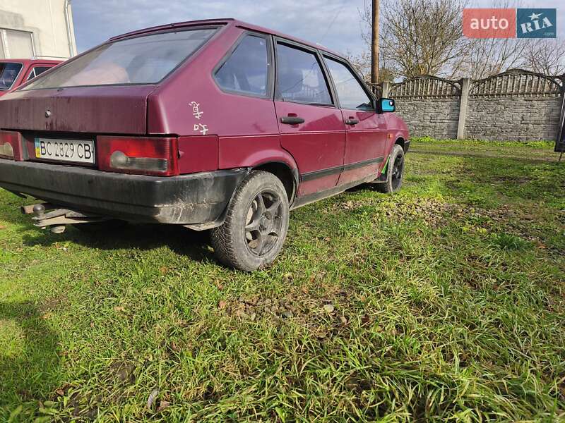 Хэтчбек ВАЗ / Lada 2109 1996 в Ивано-Франковске фото 5 Хэтчбек ВАЗ / Lada 2109 1996 в Ивано-Франковске